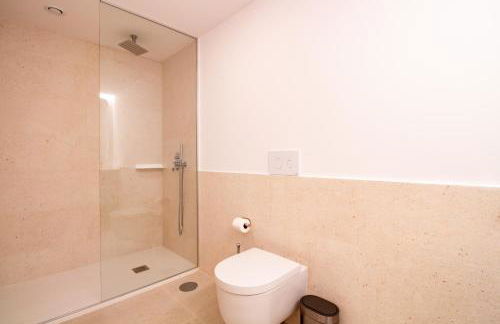 Stylish 2BR in Leça with AC by LovelyStay - Photo 15