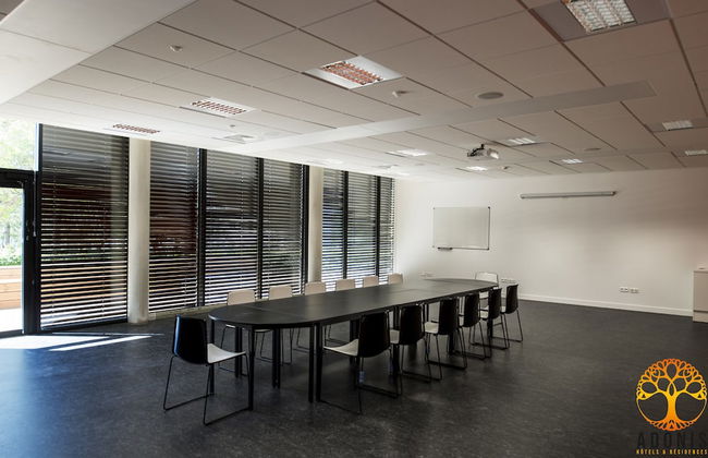 Adonis Dijon Maison Internationale - Photo 23