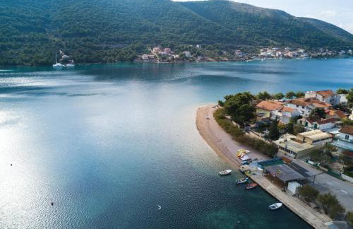 Holidays Roko - Sea View Apartments with Pool - Foto 41