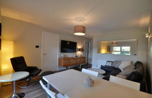 The Garden Apartment, Near Airport & City - Foto 19