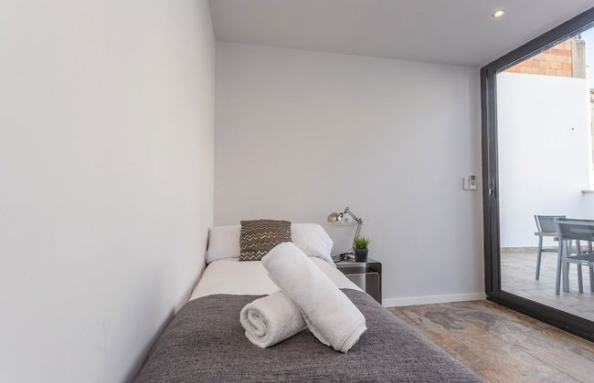 MSB Brand New Apartments in City Center - Photo 37