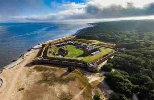 Adorable French Cottage style - 1 bedroom. - Foto 16