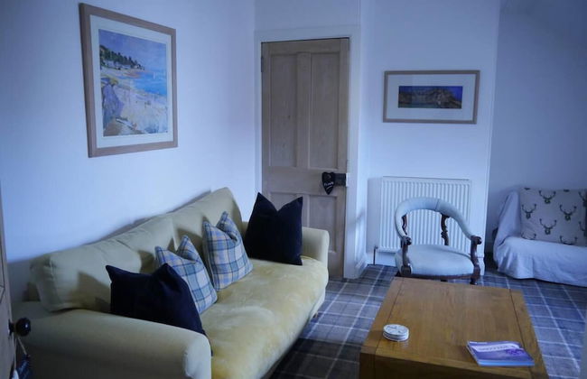 Beautiful 2-bed Apartment in Inverkip Great Garden - Foto 10