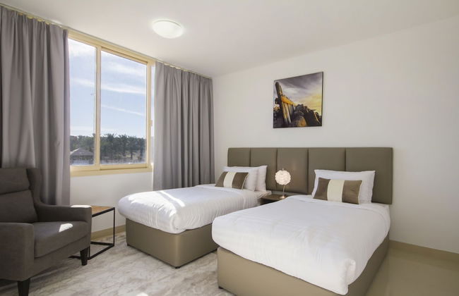 Bespoke Residences - Waikiki Townhouses - Photo 6