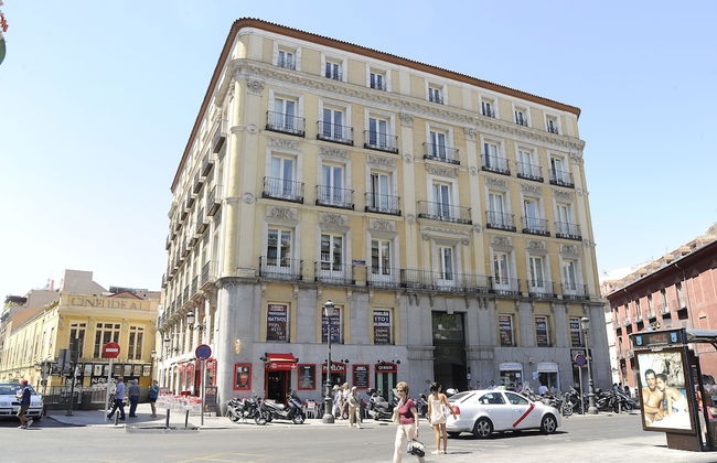 Mola! Suites - Photo 33