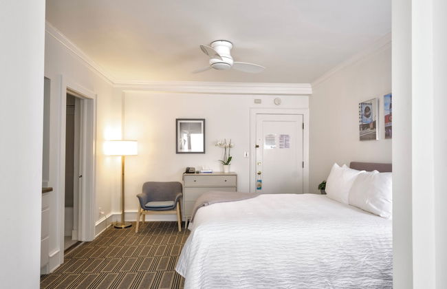 The Plaza Hotel - Photo 32