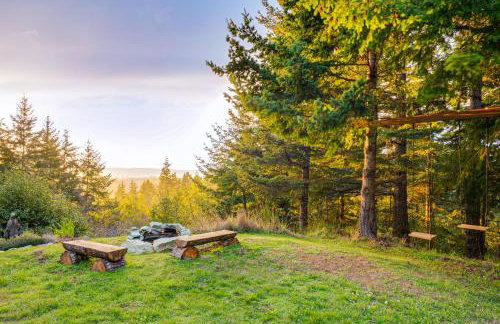 Pacific View Home Hot Tub and OceanandValley Views! - Foto 3