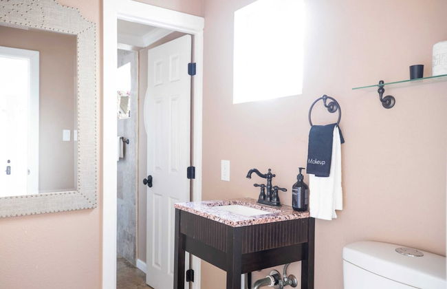 Sand Castle by Avantstay Beach House on Balboa Peninsula w/ Patio & Hot Tub - Foto 17