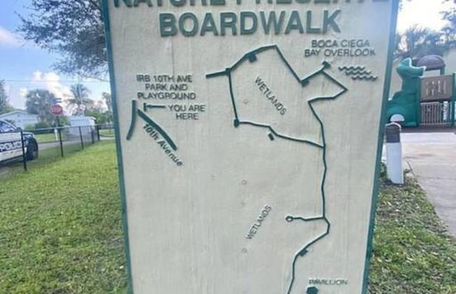 Steps to Beach Heated Pool - Foto 44