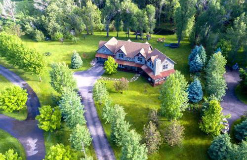 Spectacular Family Vacation Home with Fishing Pond Near Aspen, Colorado - Foto 1