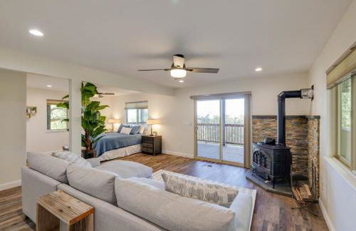 Ski, Hike and Fish Mtn-View Gem with Deck in Tuolumne - Foto 13