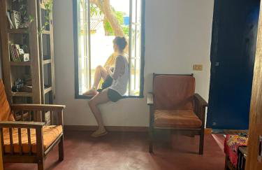 Casa histórica na rua da praça - Foto 6