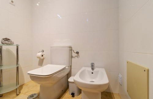 James's Quinta das Palmeiras, spacious 2 bedroom apartment in luxury complex, walking distance to town and beach - Foto 40