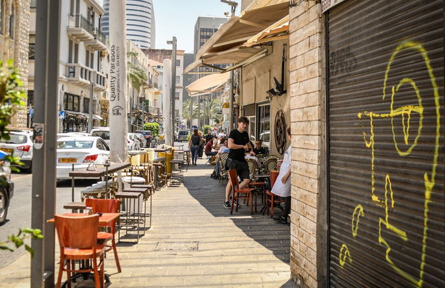 Vintage Charm 1BR Apt w Balcony & View - Foto 34