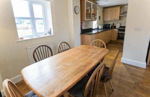 Relaxing townhouse in the heart of Bridport - Foto 33