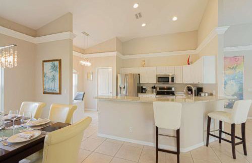 Briarwood- Terrazzo Lane with Lake View - Foto 15