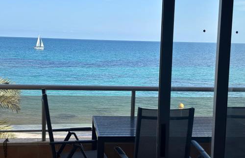 Apartamento primera línea playa Torrevieja El Palmeral - Foto 3