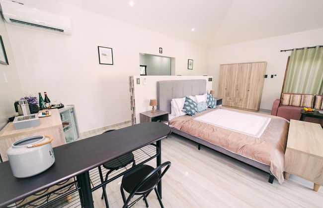 Denika's Suites - Foto 17