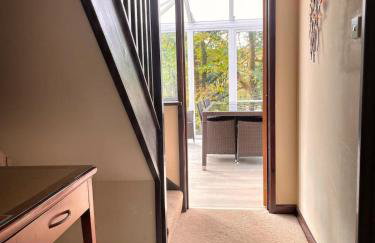 Sleeping Tree Lodge - Kaowood - Private Hot Tub - Foto 10