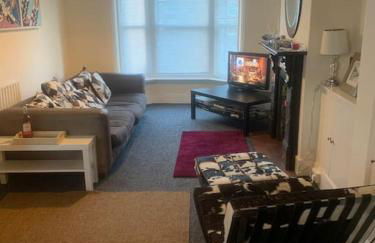 Apartment, Stylish 2 bed Riverside House, 2 Kingsize beds, Free Parking - Foto 21