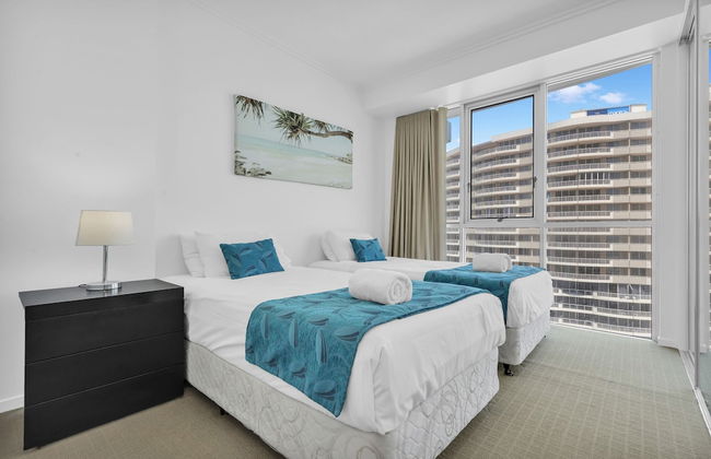 Reflection on the Sea - Foto 27