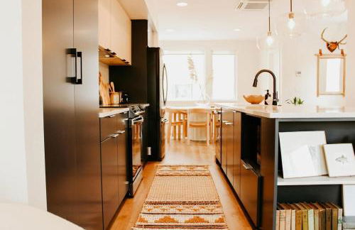 New Downtown Hailey Condo with Rooftop Hot Tub - Foto 8