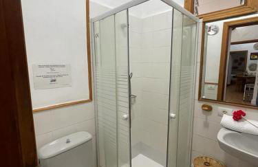 PRECIOSA CASA EMBLEMATATICA, PISCINA,WIFI - Foto 9