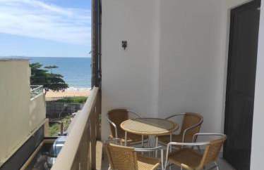 Lindo Flat frente praia - Foto 9