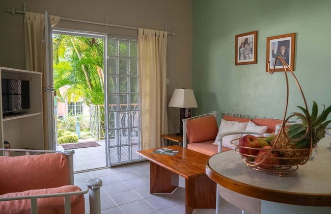 Kootney Resorts - Photo 34