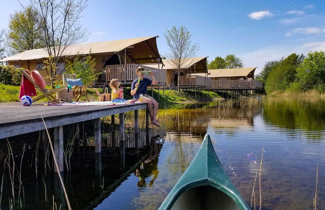 Lovely Tent with Kitchen & Bathroom Located near Pond - Photo 21