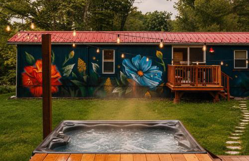 Hot Tub, Pond, 2 Fire Pits Mural Art Cabin - Foto 38