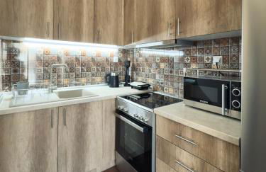 Benoikon House With Free Private Parking - Foto 14