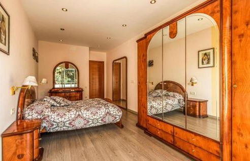 Lovely Home In Sant Cebrià De Vallalta - Foto 30