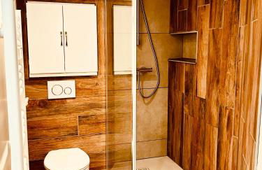 Le 23 Factory - RDC - Proche gare et centre - Wifi - Foto 11