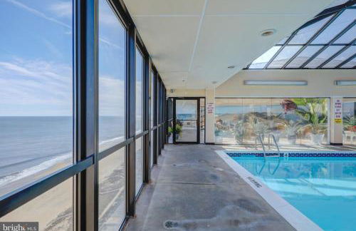 Love Above the Waves -Best Ocean View and Heated Pool - Foto 30