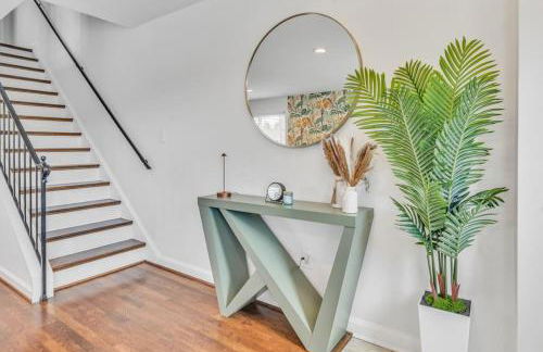 Tropical Style Oasis with Modern Comfort - Foto 11