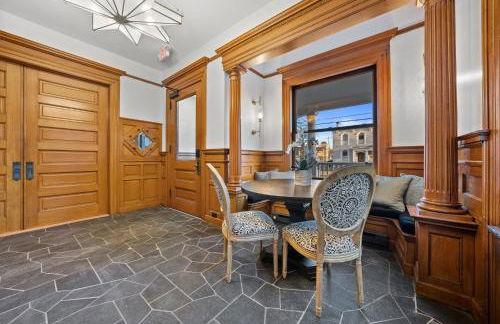 Boutique Style Condo Near Downtown Waterfront - Foto 52