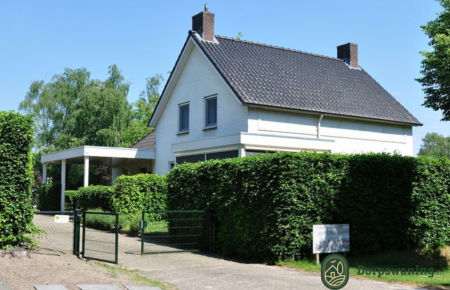 Majestic, Large Holiday Home near Leende Located Between Meadows & Forests - Foto 41