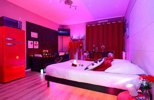 Grand Studio BISCARROSSE PLAGE Une nuit A 2 avec Sauna Luxe, Balnéo, Océan rien que pour vous - Foto 9