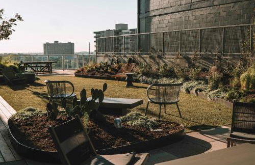 2BD Condo-Rainey St-Best views-RT Pool - Foto 24