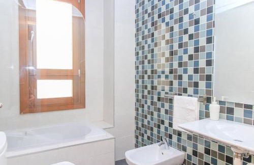 BET Apartments - Tramontana Apartments - Photo 38