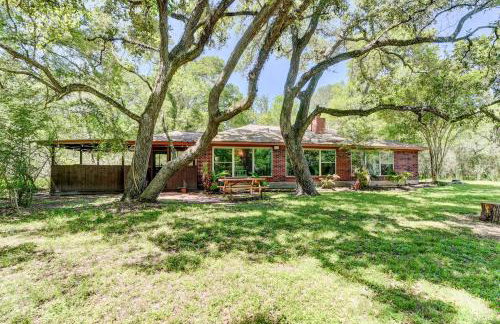 Riverside country retreat with easy access to all that Houston has to offer - Foto 46