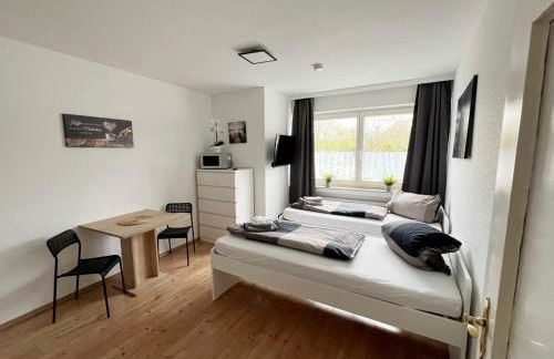 Low Budget Apartment Cologne - Foto 1