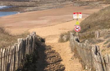 Villa avec piscine à 80 m de la plage - Foto 23