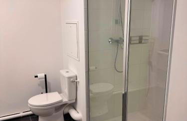 Grand studio neuf Bagneux proche transport métro 4 Paris - Foto 13