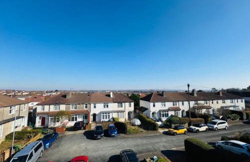 Redland's Fun & Colourful Artistic House - Foto 19