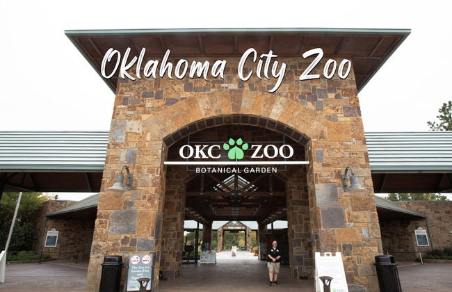 Spacious Family Home w Pool Hot Tub Large Yard - Photo 39