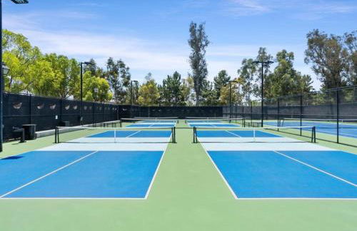 Irvine Inn Love - Lovely Furnished 3-bed Home in Woodbury - Foto 29