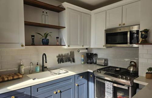 Luxe Suite Convention Center Partial Ocean View with Free Parking - Foto 12