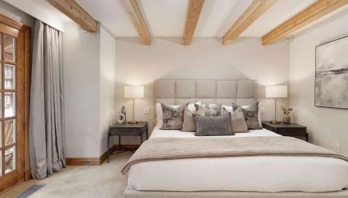 Central AC, Updated 4 BR, 4-5 BA Townhouse, Pool - Foto 3